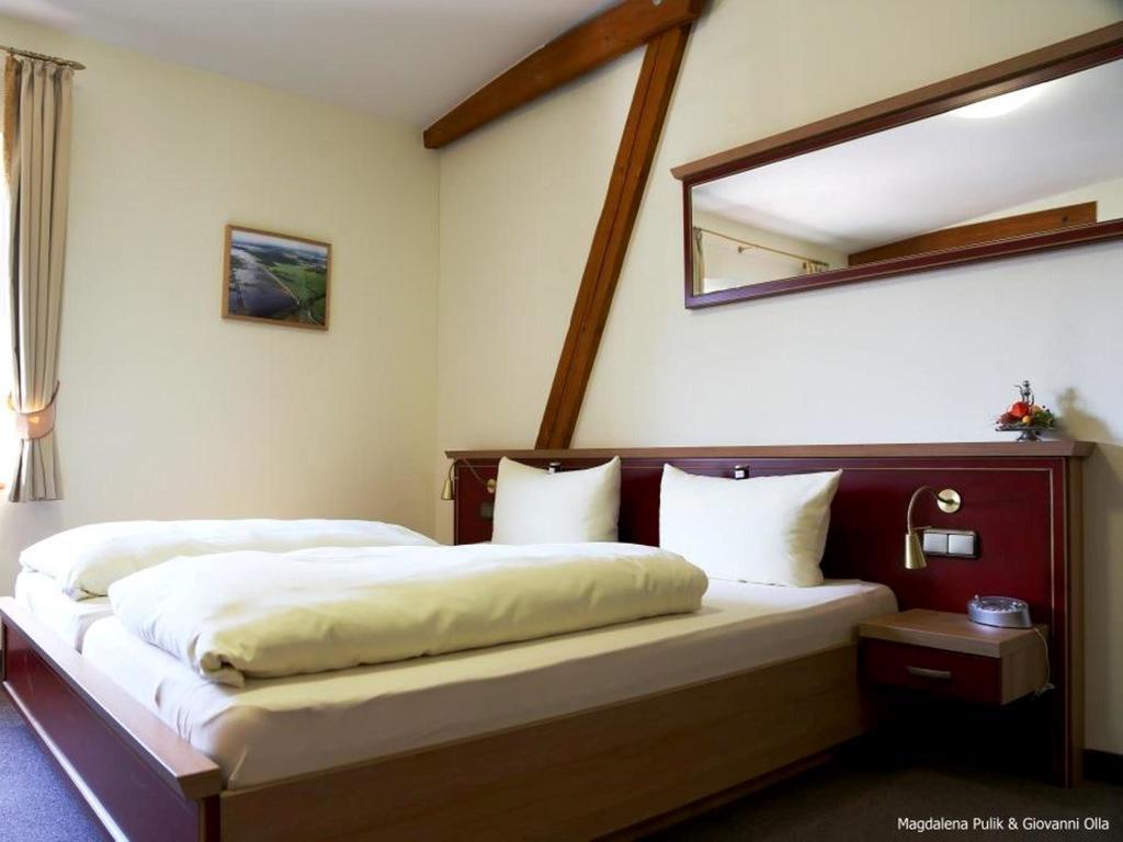 Liepen  Hotel Und Restaurant Am Peenetal חדר תמונה